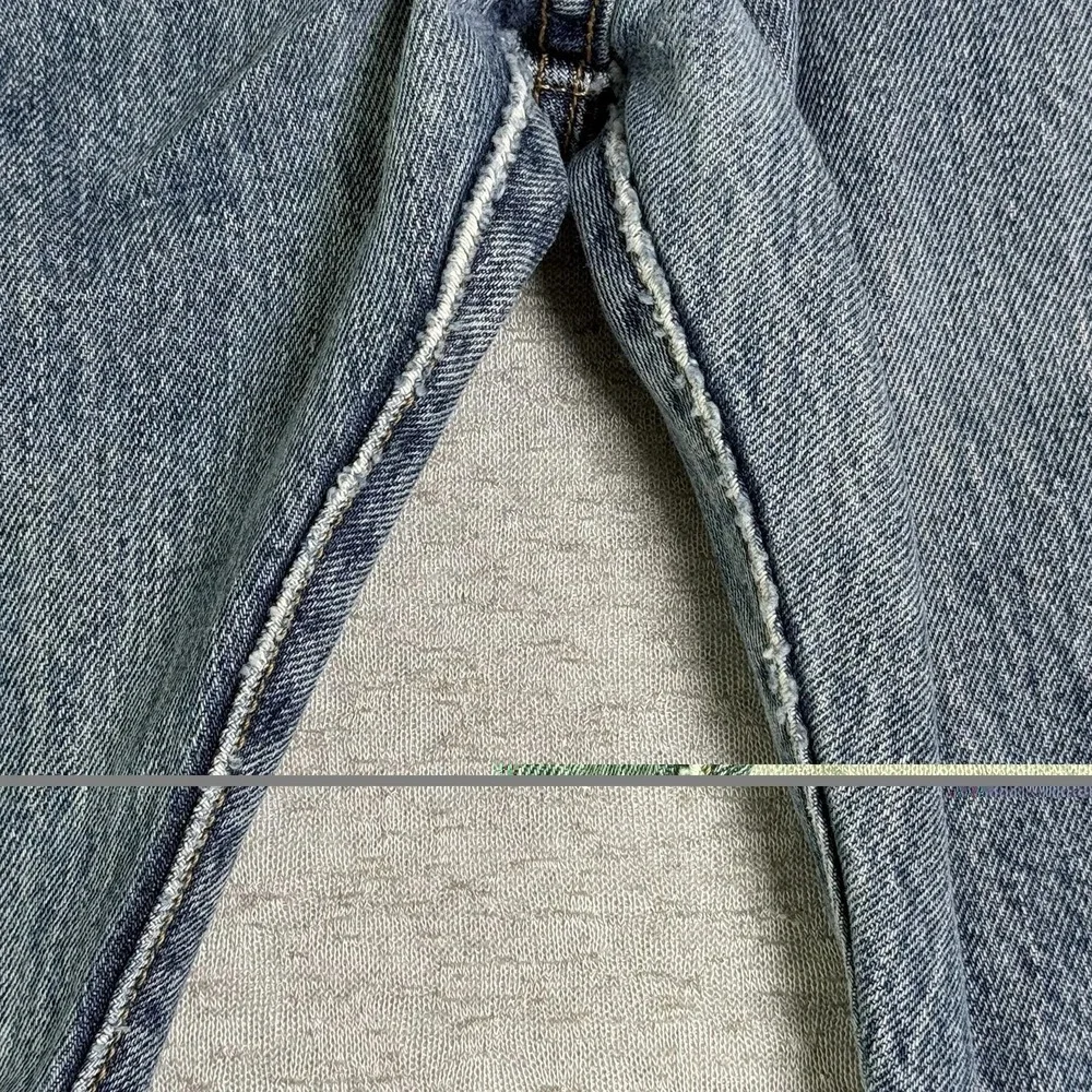 Levi's 501 Original Fit Men Jeans 44x32 Button Fly Straight Leg Light Wash Denim